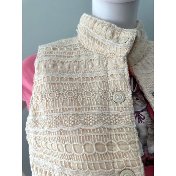 Xhilaration Cream Crochet Knit Button-Front Vest Boho Layering Top size JR M - Picture 6 of 7